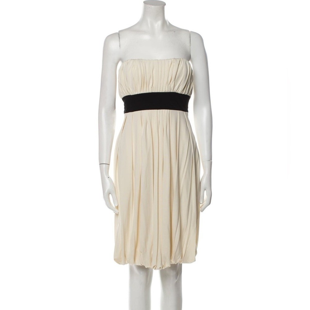 Diane von Furstenberg Ivory Strapless Bubble Hem Cocktail Dress Black‎ Sash 2